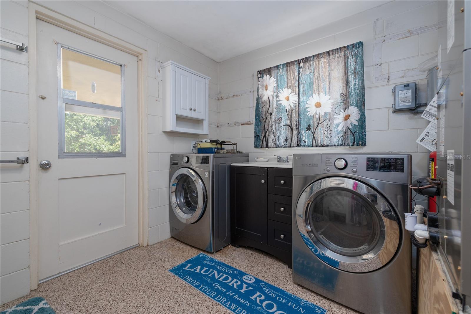 220 BUENA VISTA ST, DEBARY, FL, 32713