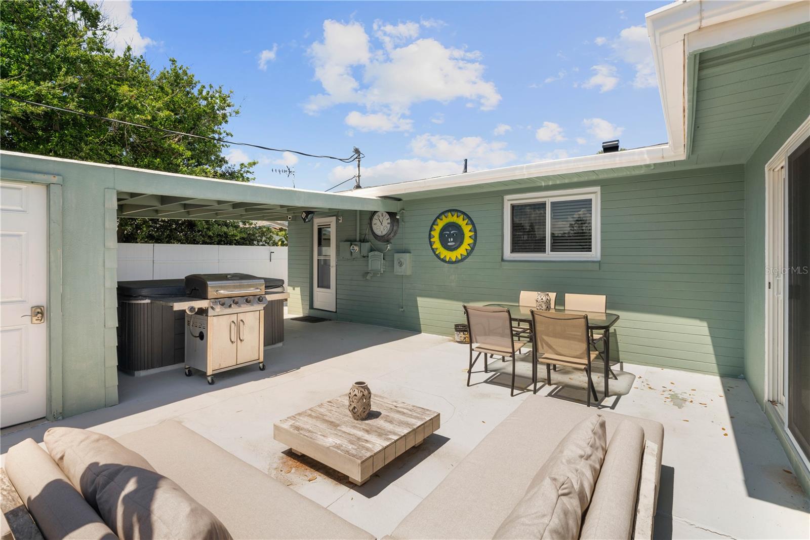 324 PLAZA BLVD, DAYTONA BEACH, FL, 32118