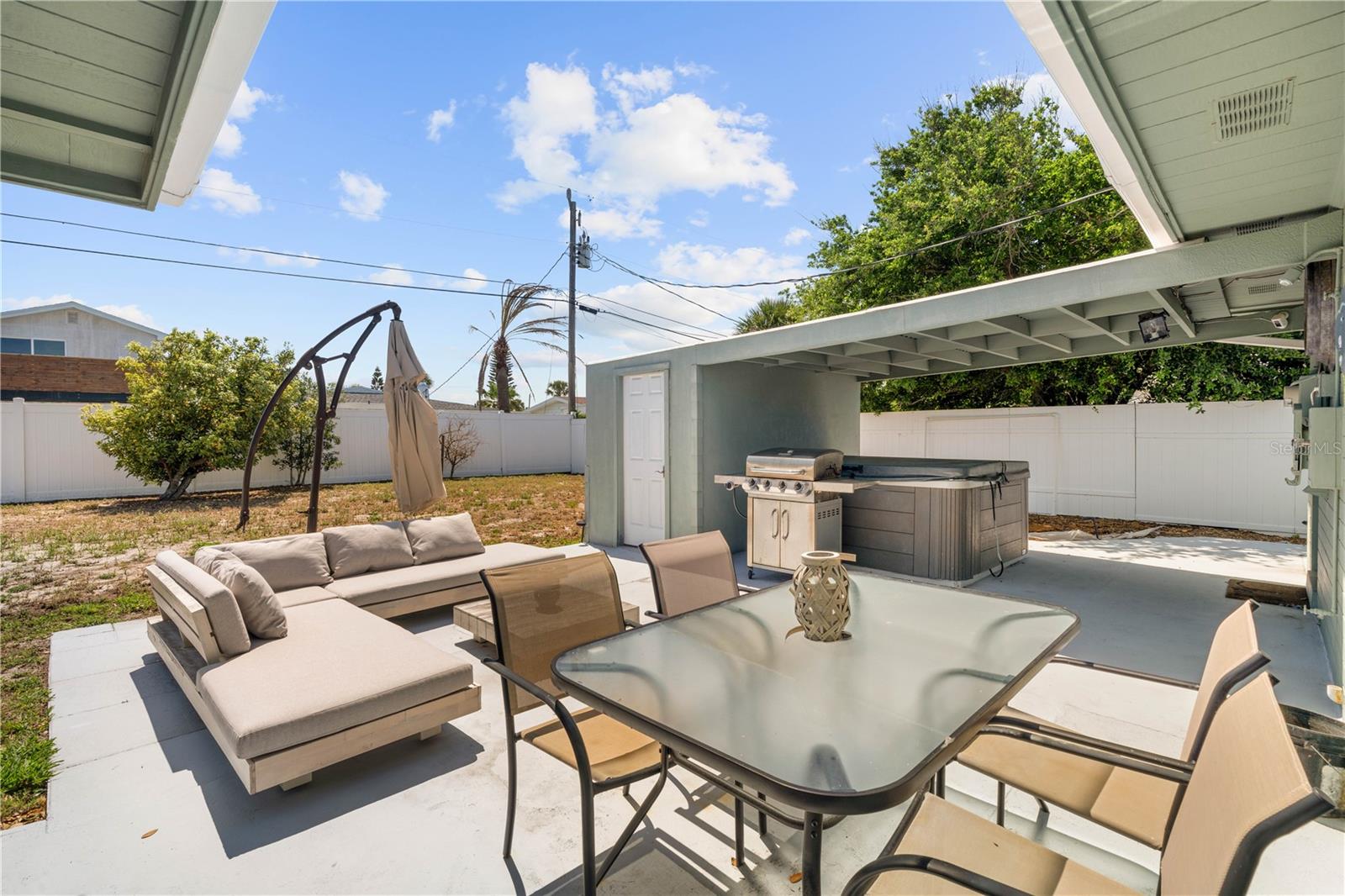 324 PLAZA BLVD, DAYTONA BEACH, FL, 32118