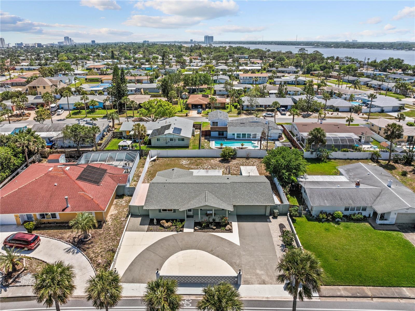 324 PLAZA BLVD, DAYTONA BEACH, FL, 32118