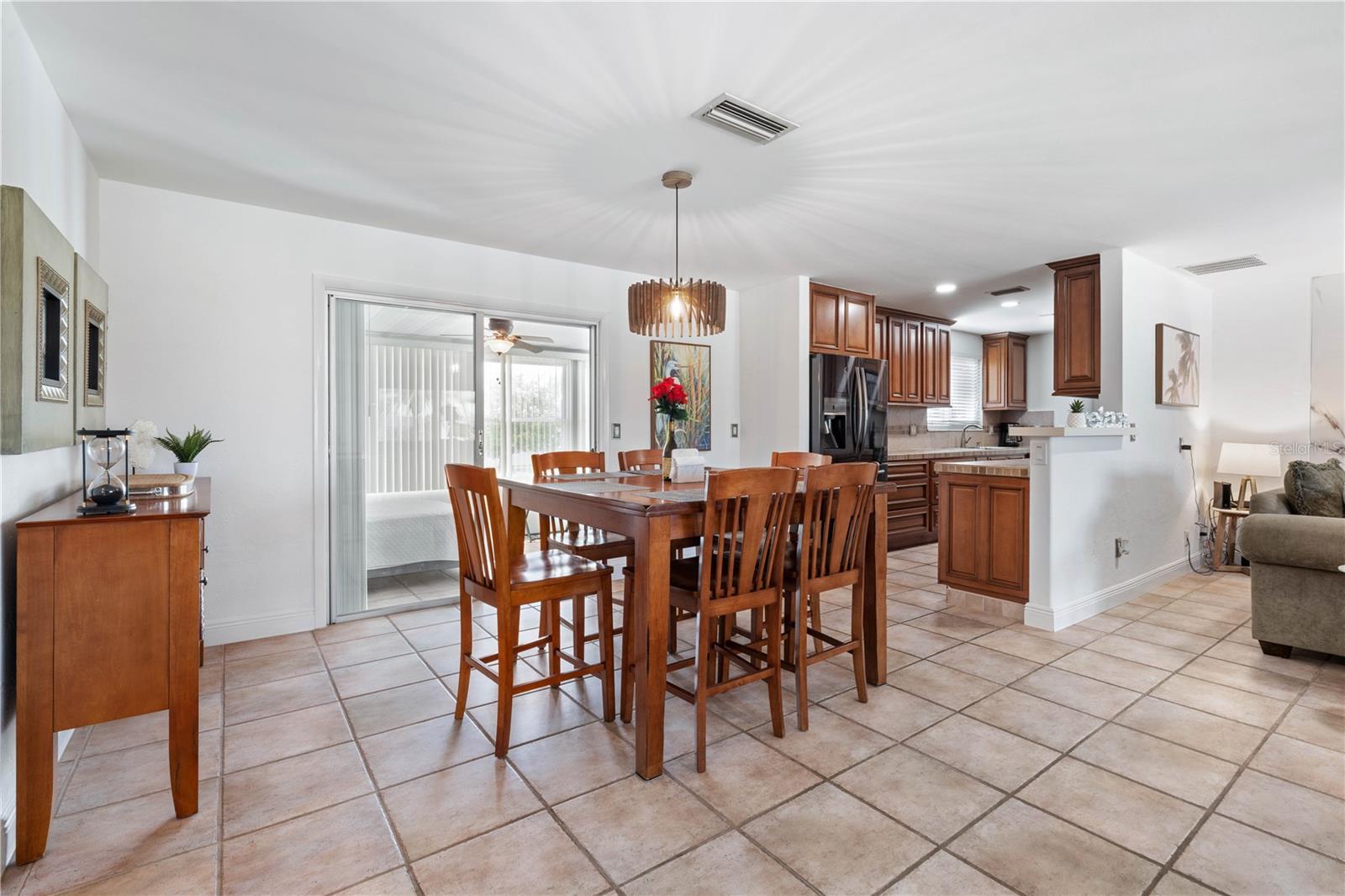 324 PLAZA BLVD, DAYTONA BEACH, FL, 32118