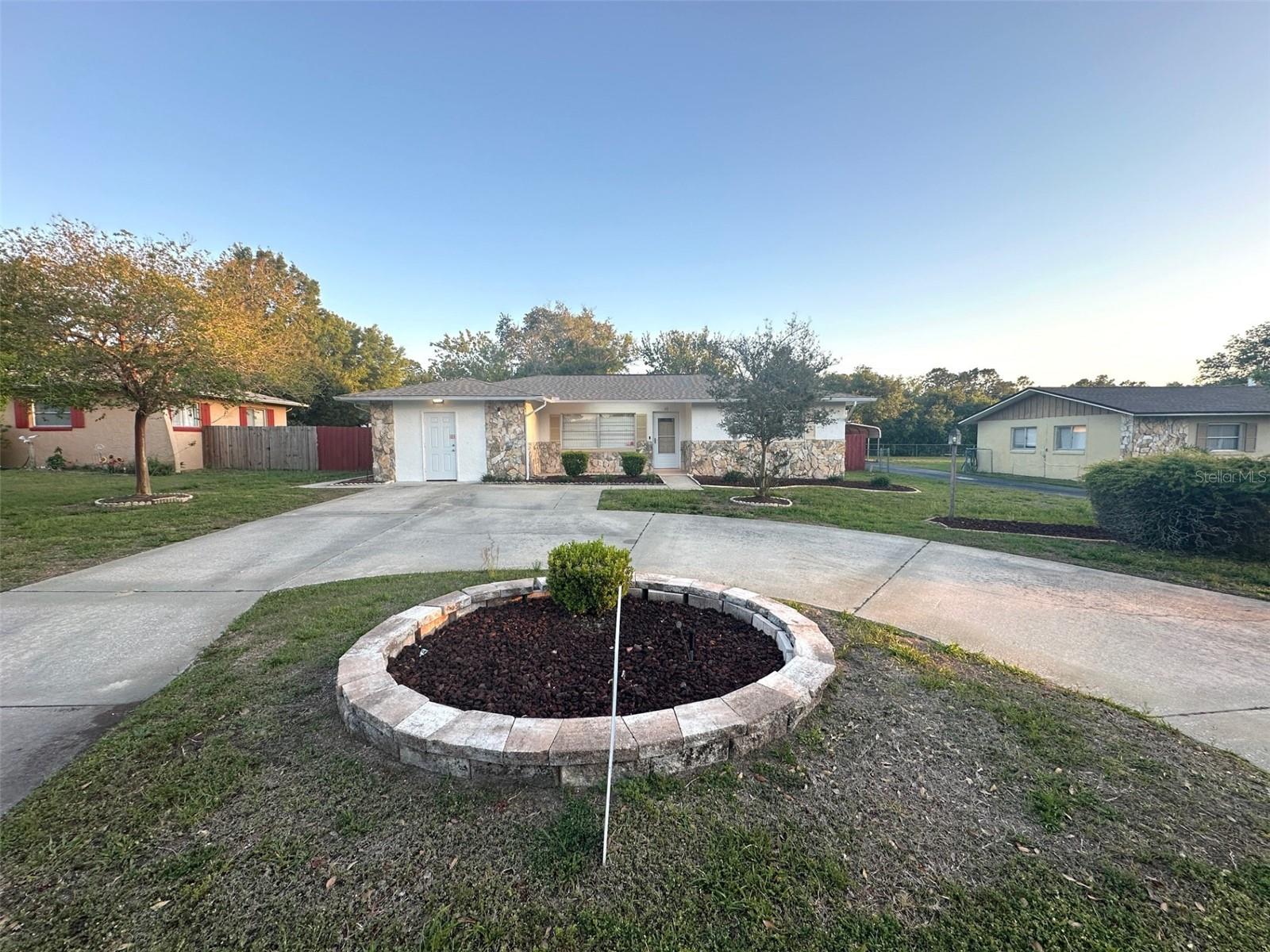 10 PENNSYLVANIA ST, BEVERLY HILLS, FL, 34465