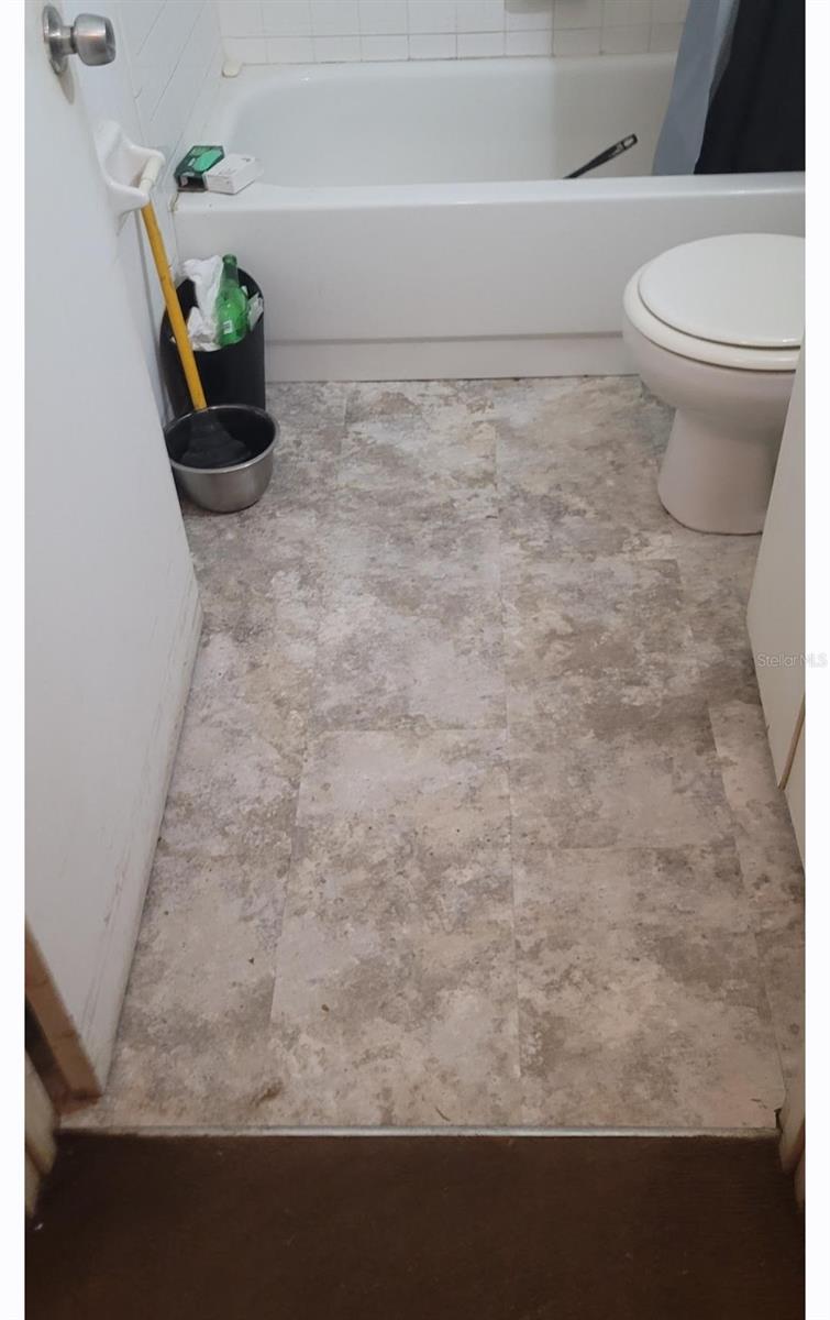 1228 S PARSONS AVE, DELAND, FL, 32720