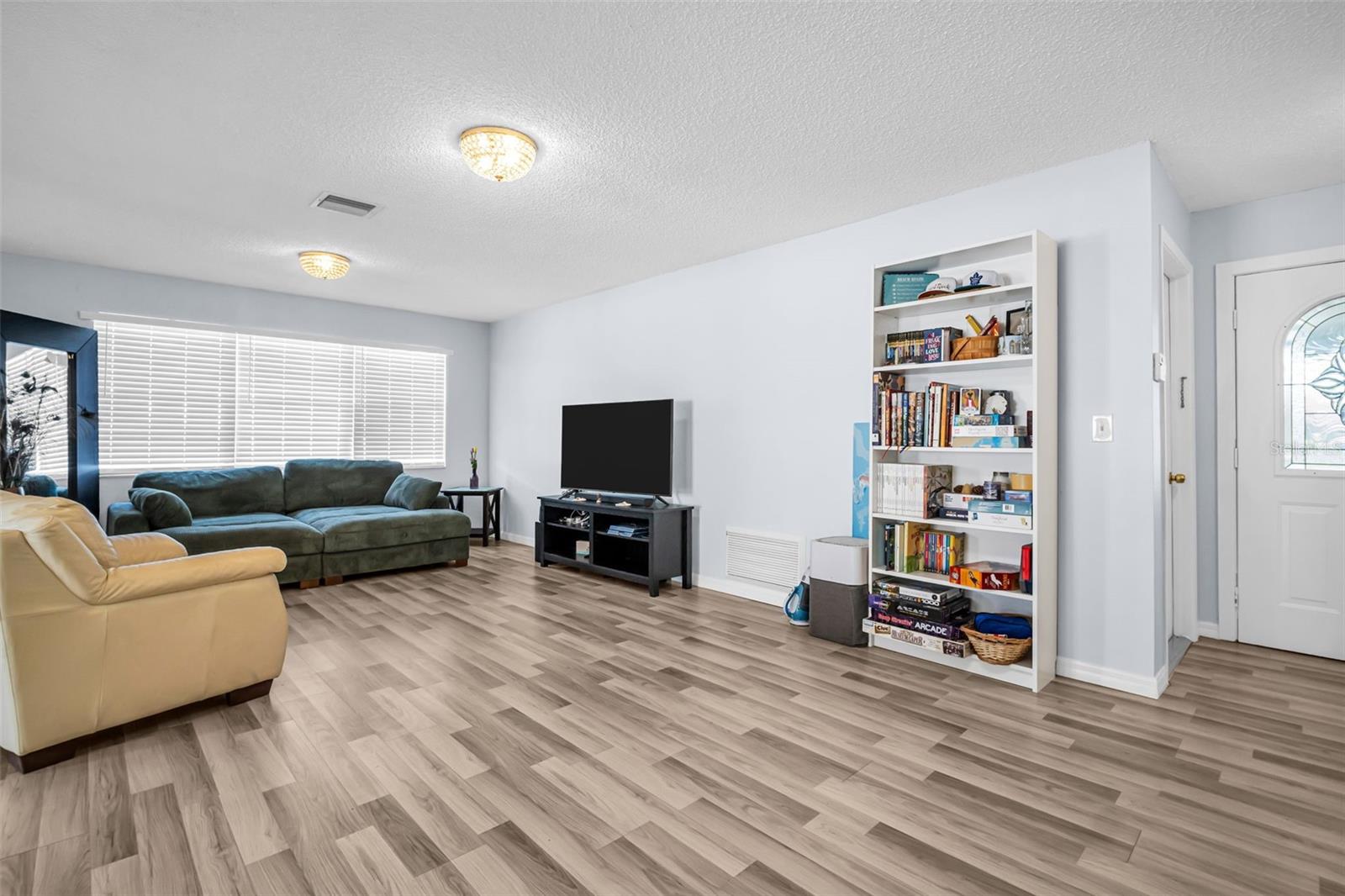 2366 COVINGTON DR, CLEARWATER, FL, 33763