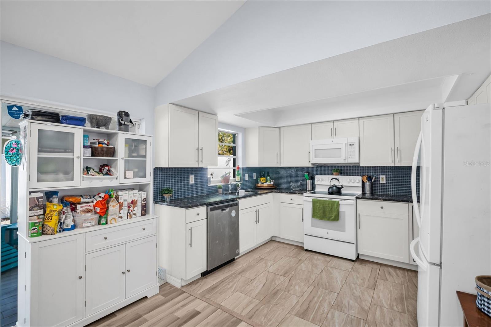 2366 COVINGTON DR, CLEARWATER, FL, 33763