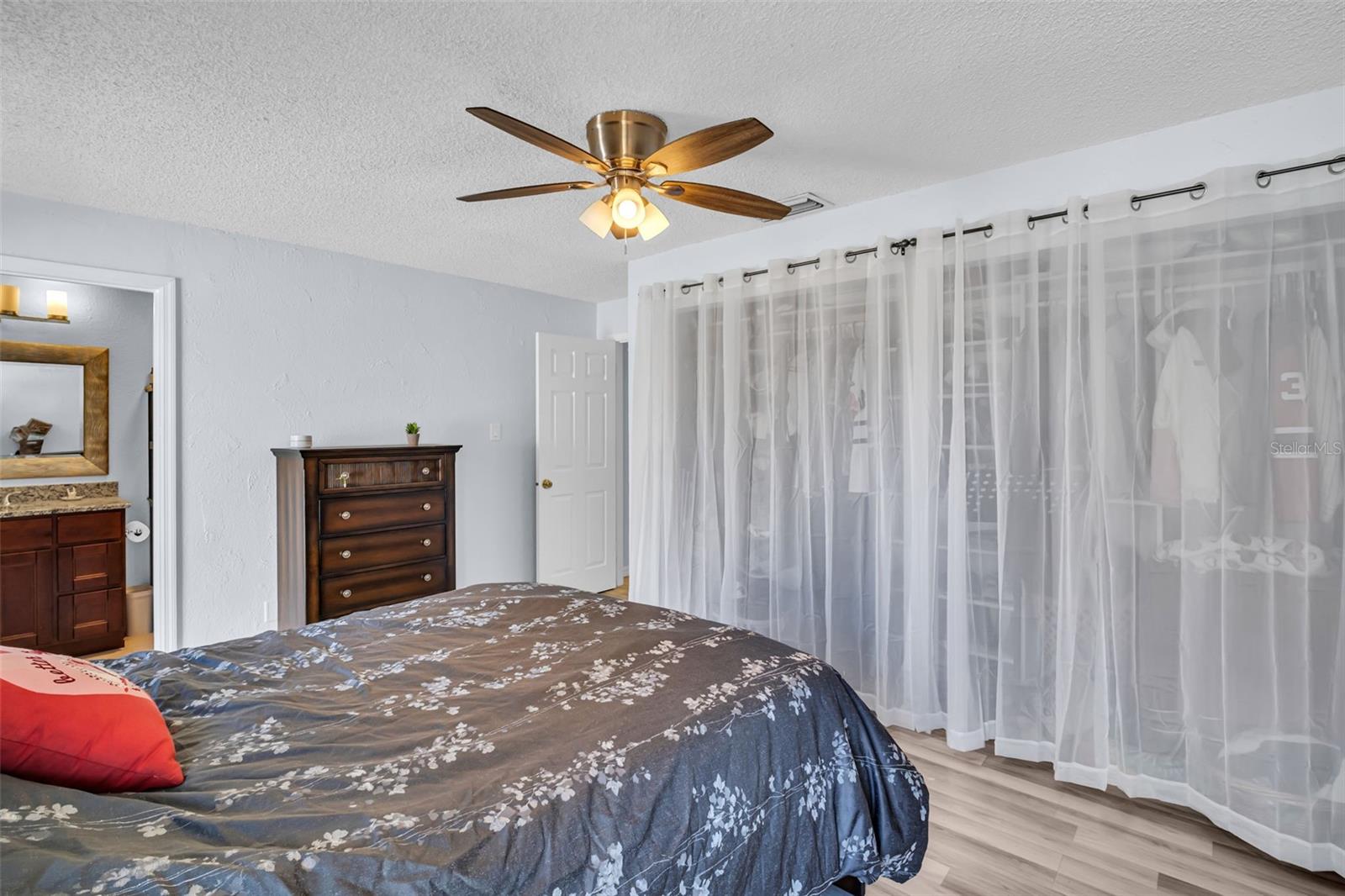 2366 COVINGTON DR, CLEARWATER, FL, 33763