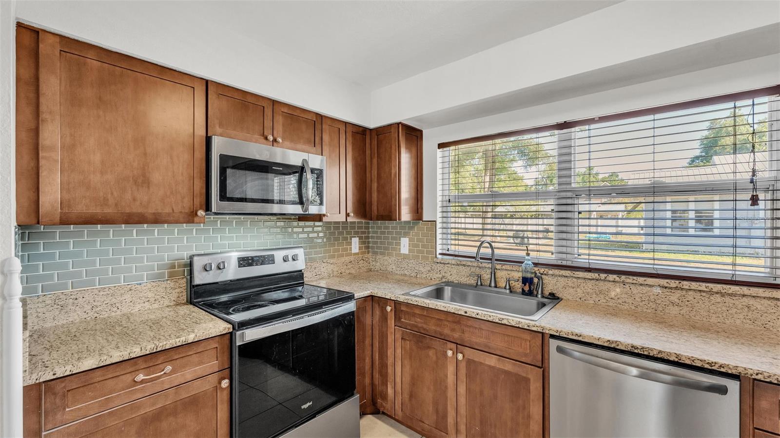 1055 SUNSET AVE, BARTOW, FL, 33830