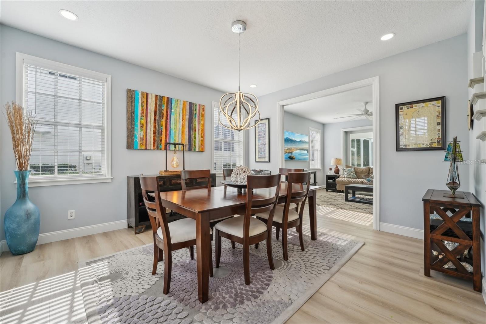 750 SAND PINE DR NE, ST PETERSBURG, FL, 33703