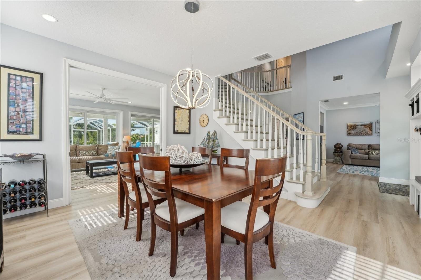 750 SAND PINE DR NE, ST PETERSBURG, FL, 33703