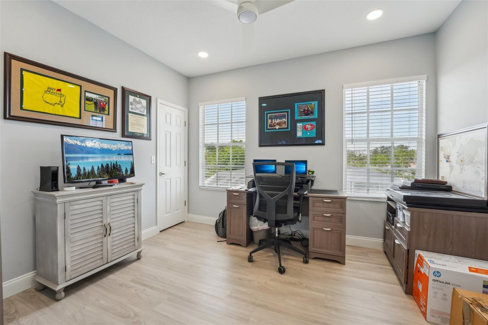 750 SAND PINE DR NE, ST PETERSBURG, FL, 33703