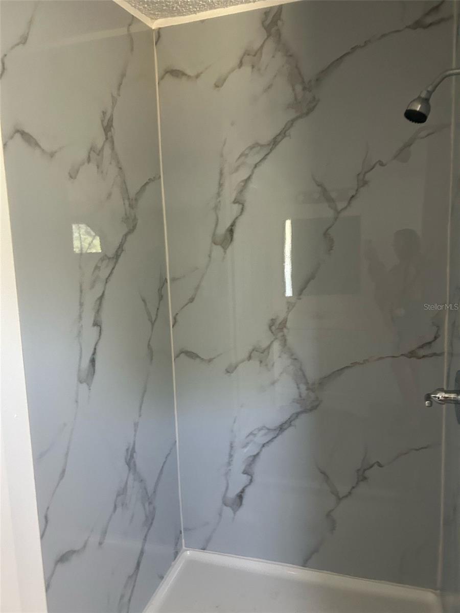 1369 HORSESHOE LOOP, MOORE HAVEN, FL, 33471