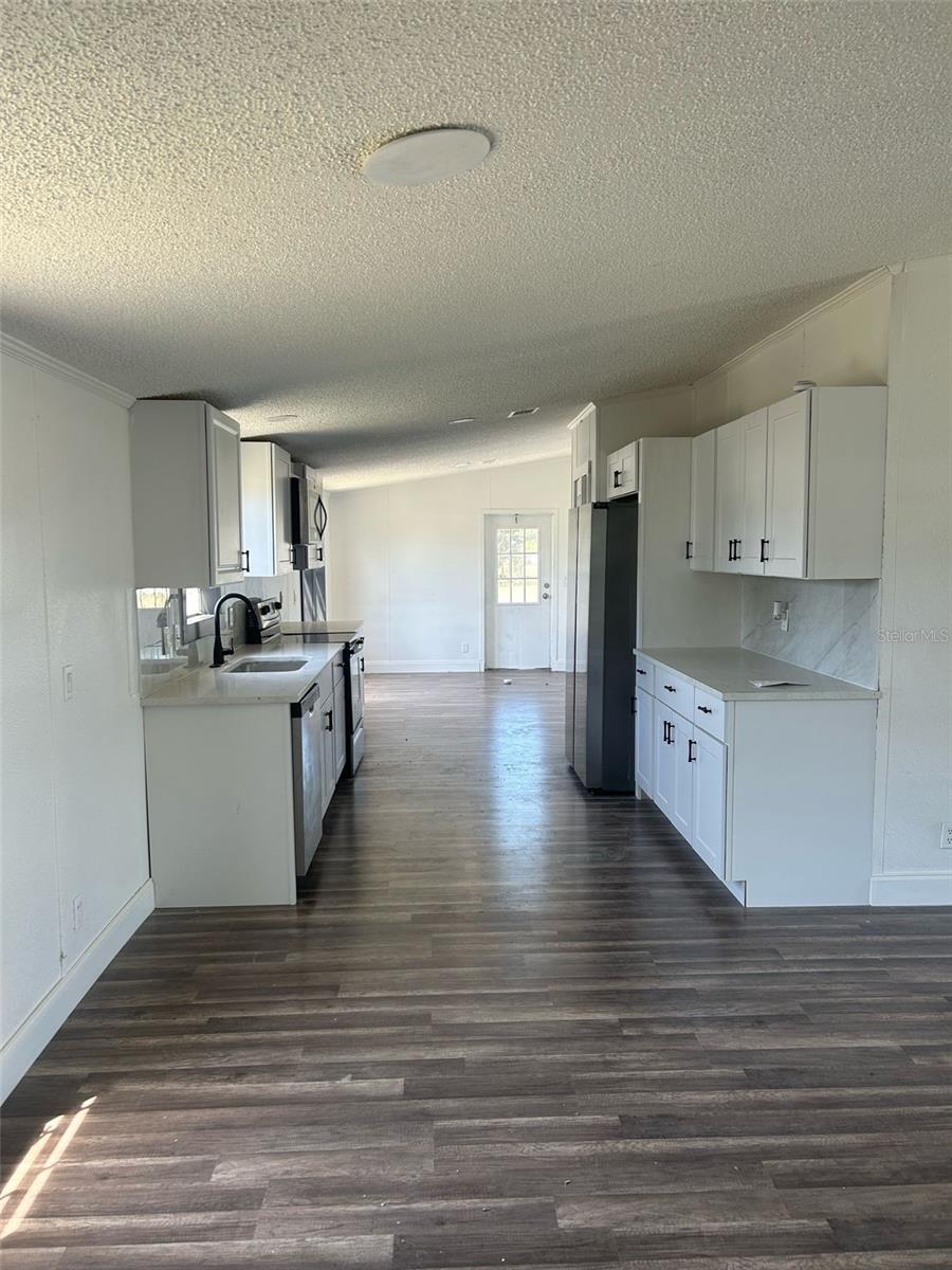 1369 HORSESHOE LOOP, MOORE HAVEN, FL, 33471