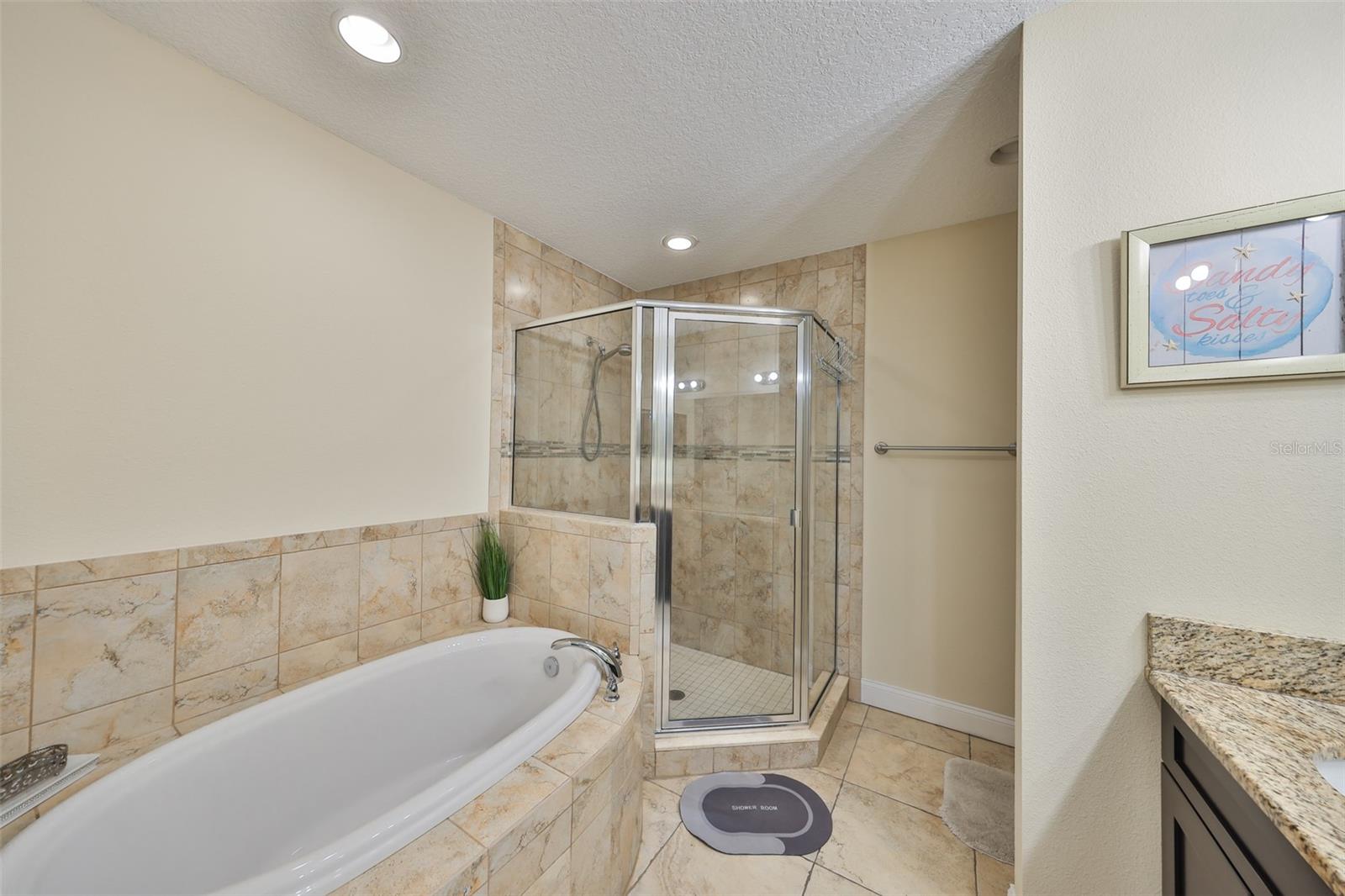 6822 KISSIMMEE ST #8-B, TAMPA, FL, 33616