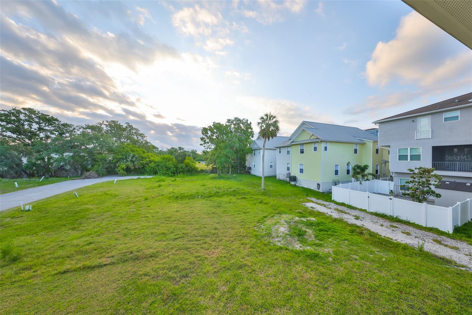 6822 KISSIMMEE ST #8-B, TAMPA, FL, 33616