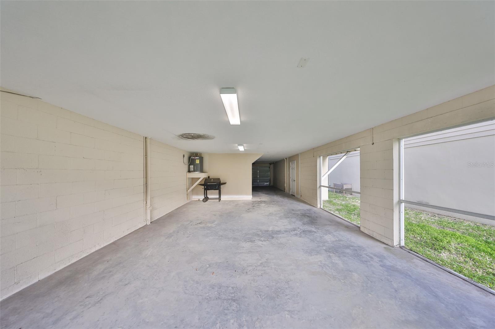 6822 KISSIMMEE ST #8-B, TAMPA, FL, 33616