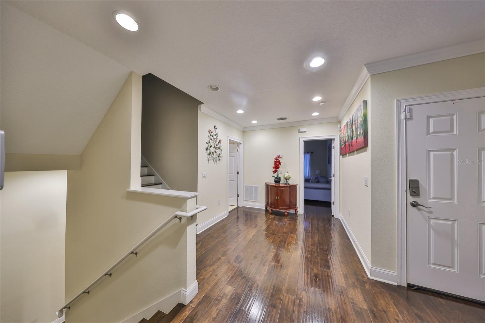 6822 KISSIMMEE ST #8-B, TAMPA, FL, 33616