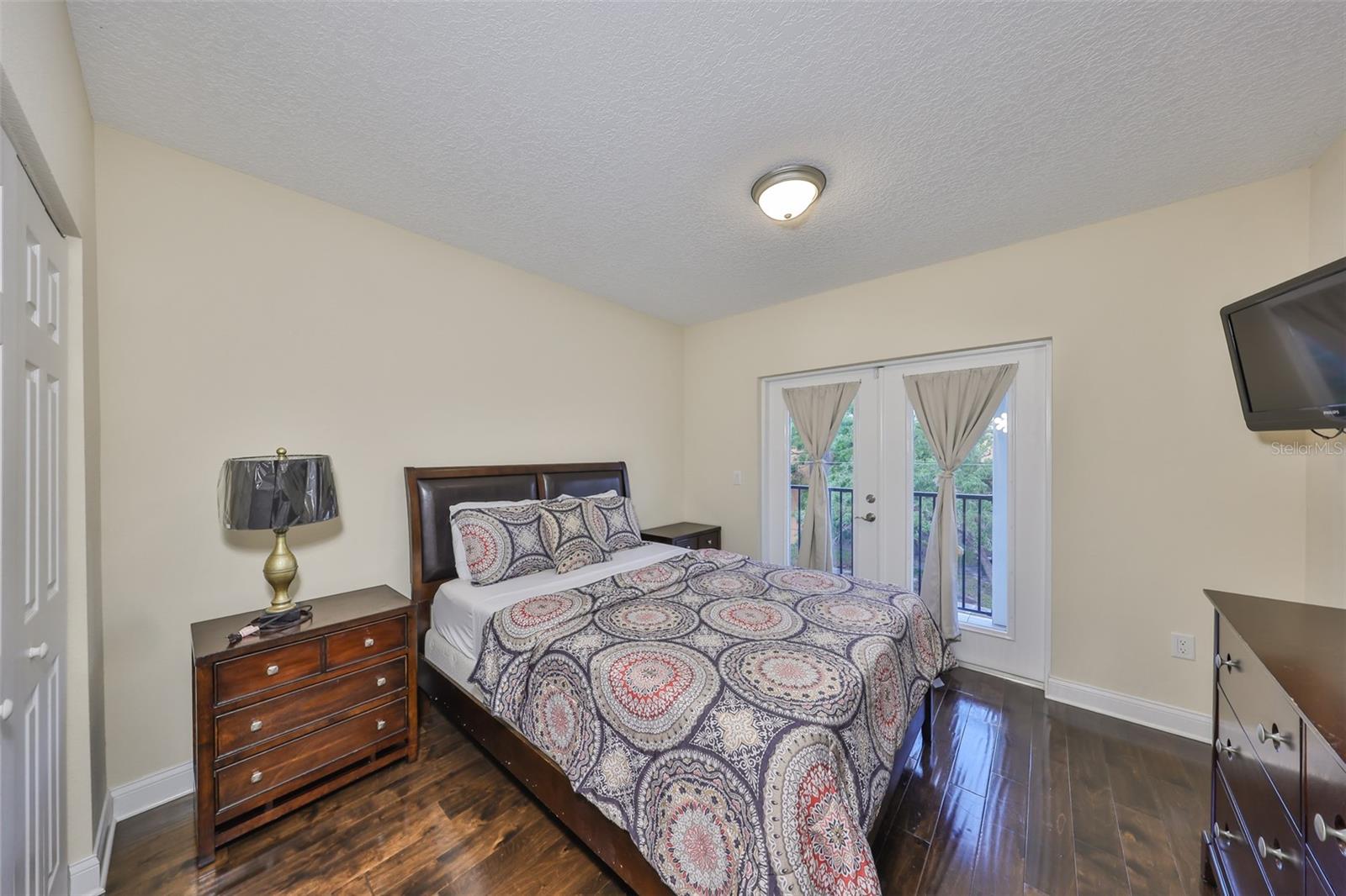 6822 KISSIMMEE ST #8-B, TAMPA, FL, 33616