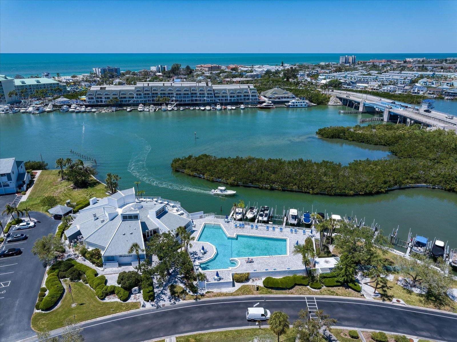 11730 SHIPWATCH DR #203, LARGO, FL, 33774