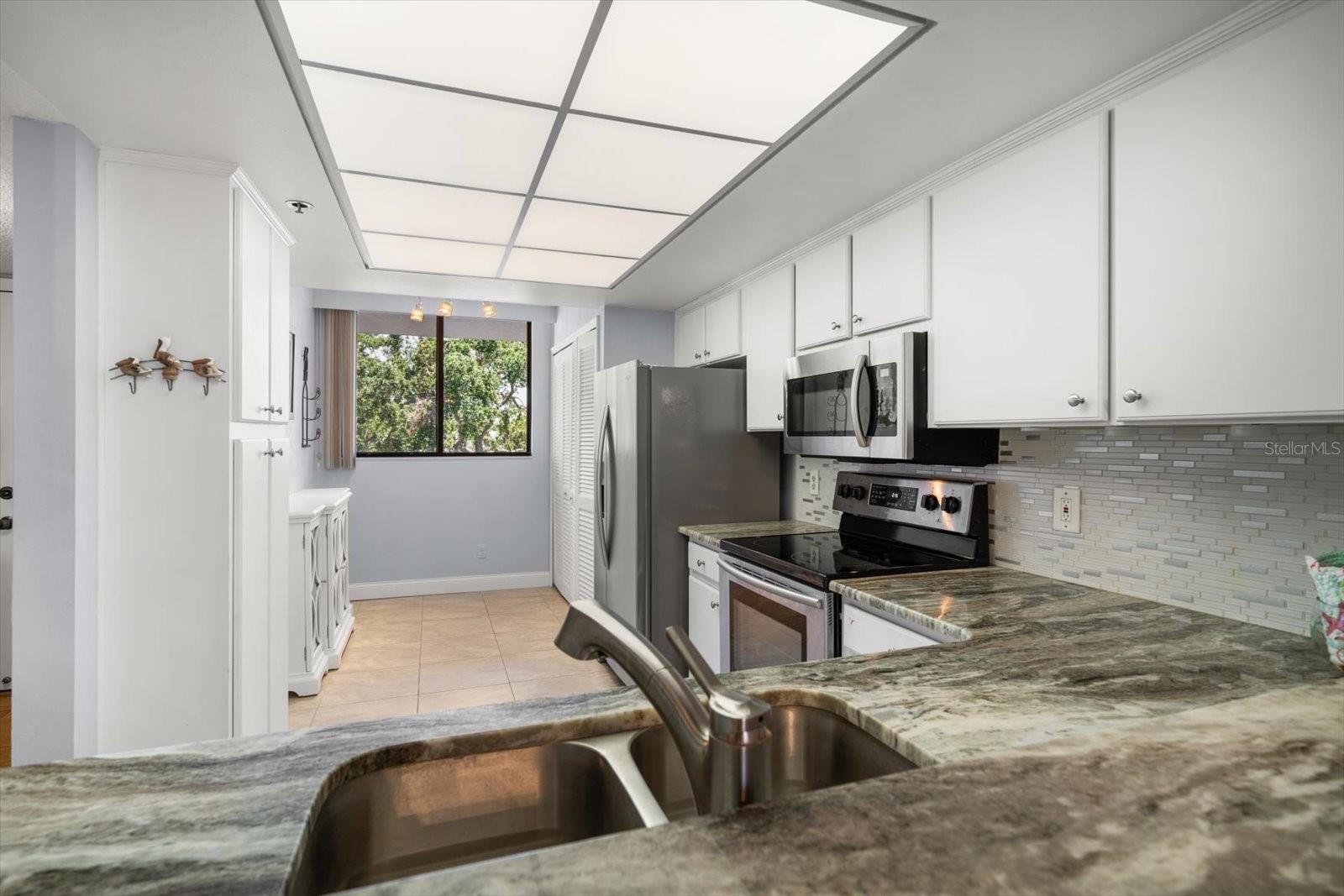 11730 SHIPWATCH DR #203, LARGO, FL, 33774