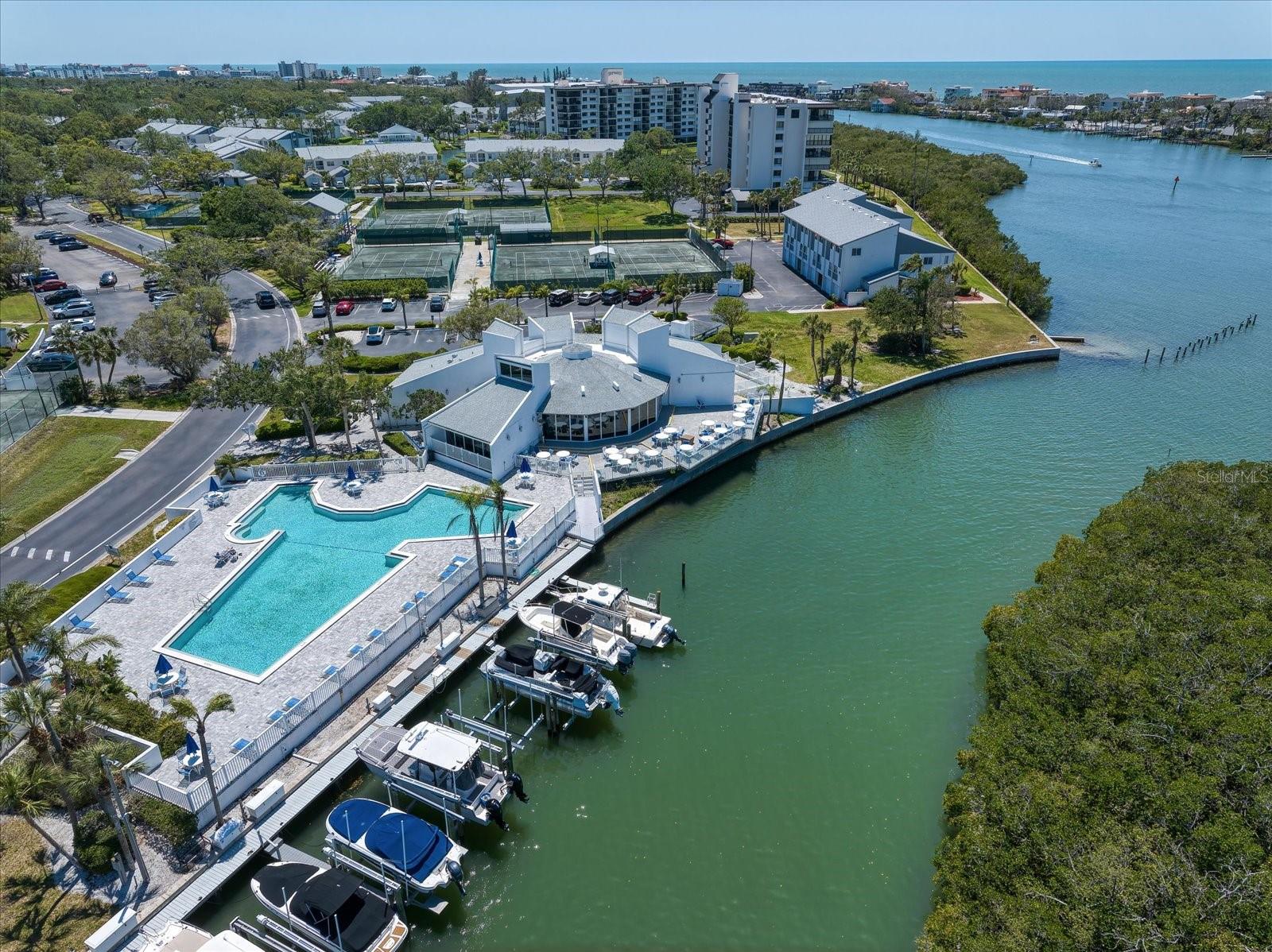 11730 SHIPWATCH DR #203, LARGO, FL, 33774