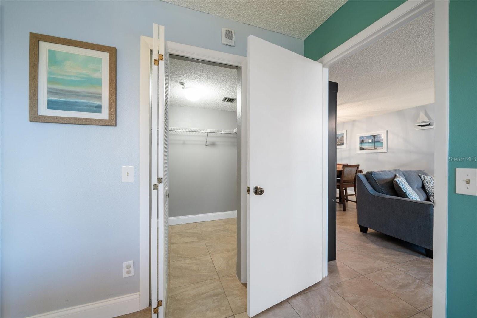 11730 SHIPWATCH DR #203, LARGO, FL, 33774