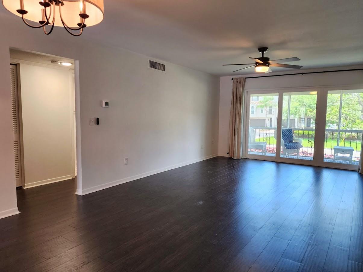 4580 OVERLOOK DR NE #296, ST PETERSBURG, FL, 33703