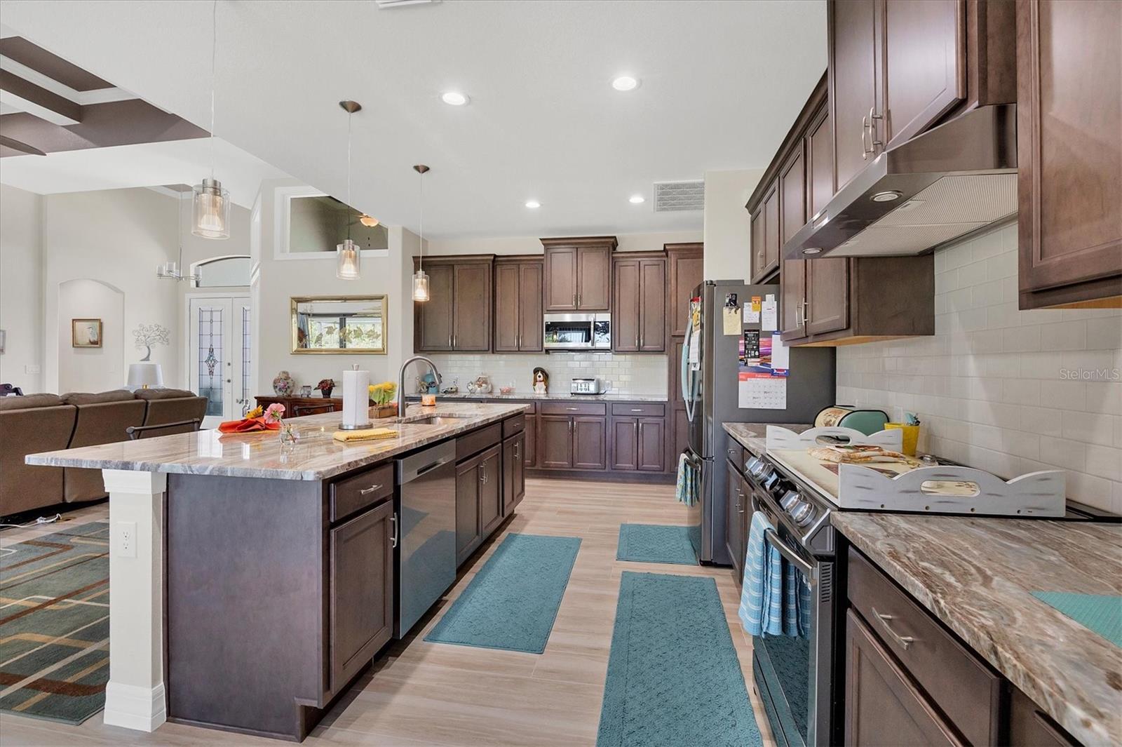 27 TEE VIEW RD, ROTONDA WEST, FL, 33947