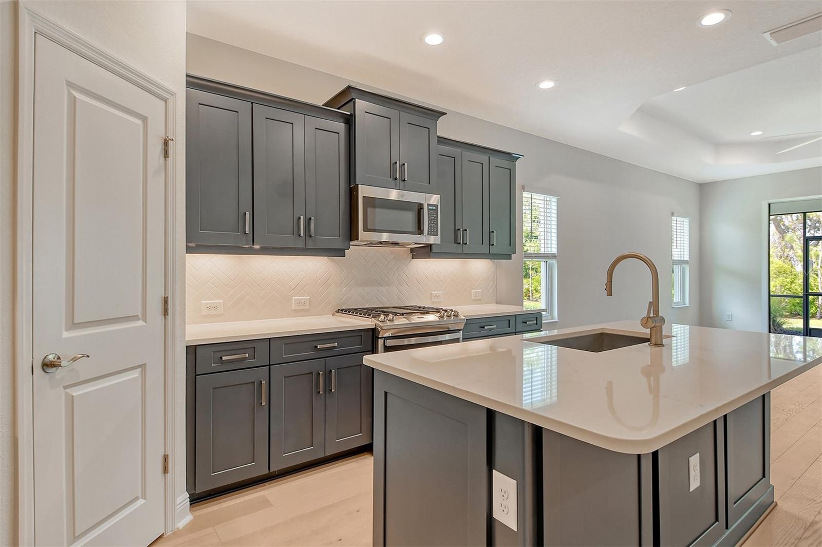 18249 VIZCAYA CT, VENICE, FL, 34293