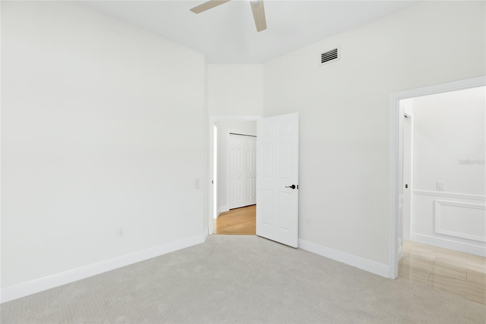 9226 13TH AVENUE CIR NW, BRADENTON, FL, 34209