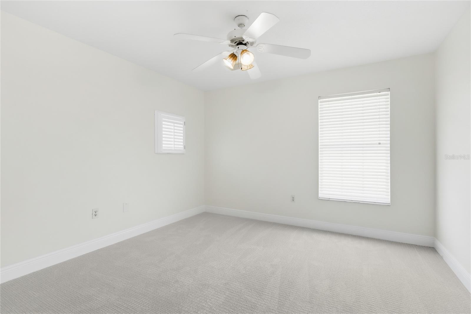 9226 13TH AVENUE CIR NW, BRADENTON, FL, 34209