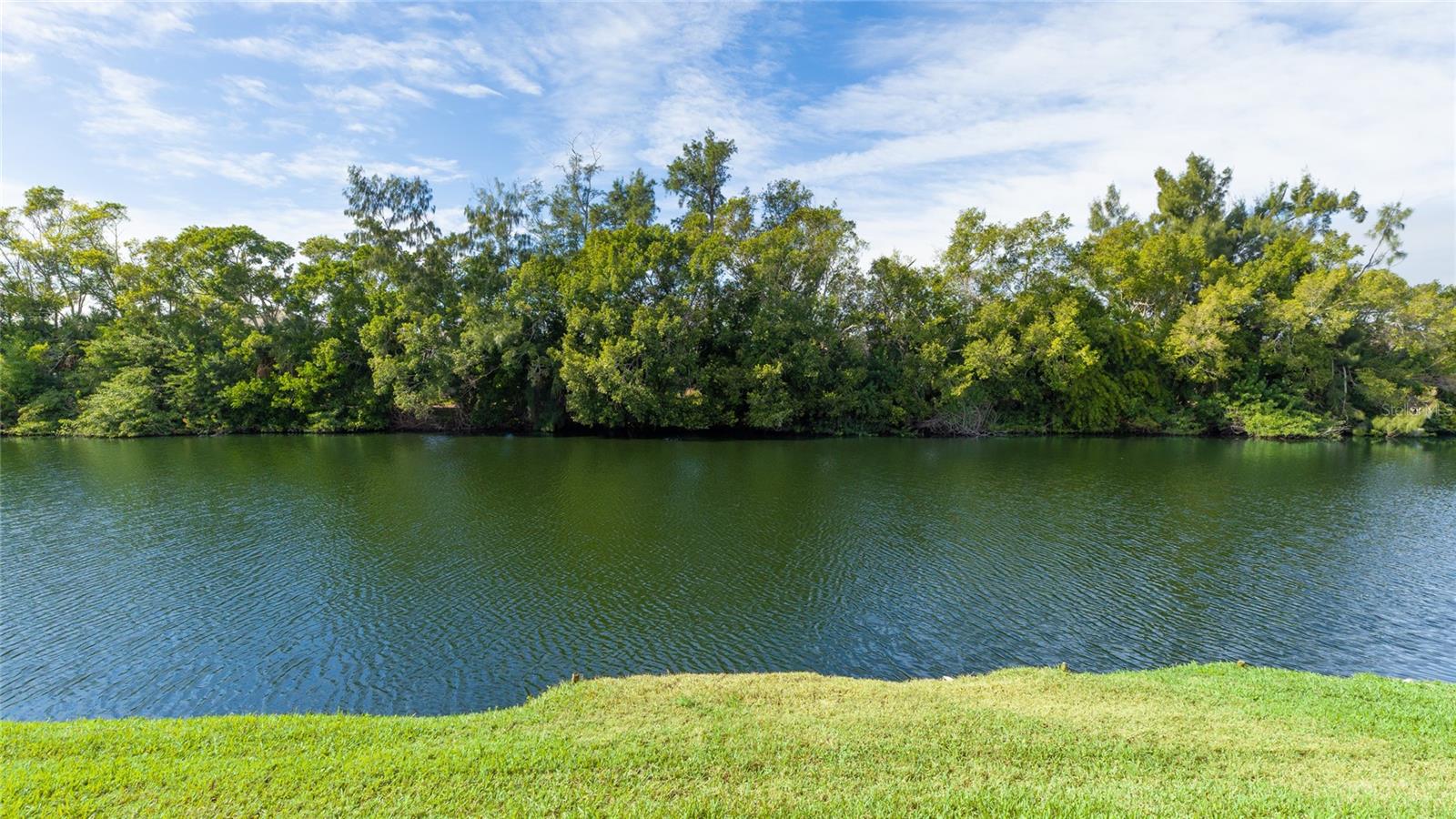 9226 13TH AVENUE CIR NW, BRADENTON, FL, 34209