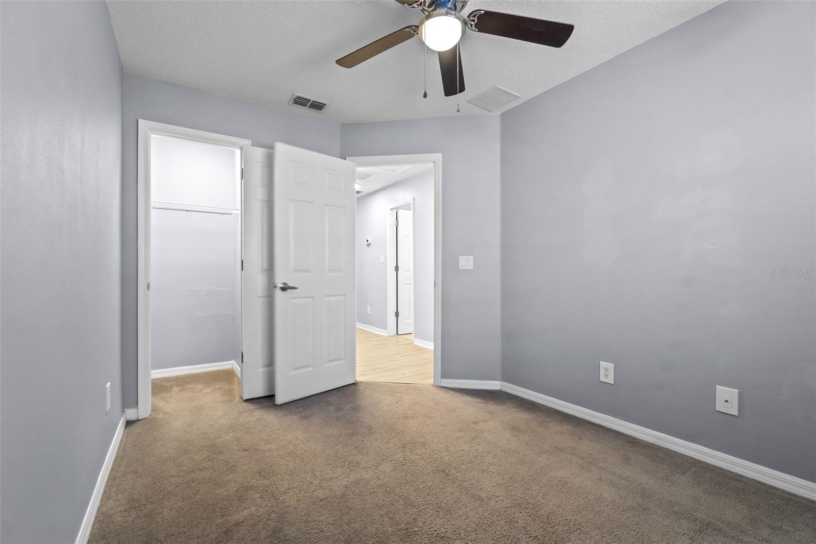 1236 S BEACH CIR, KISSIMMEE, FL, 34746