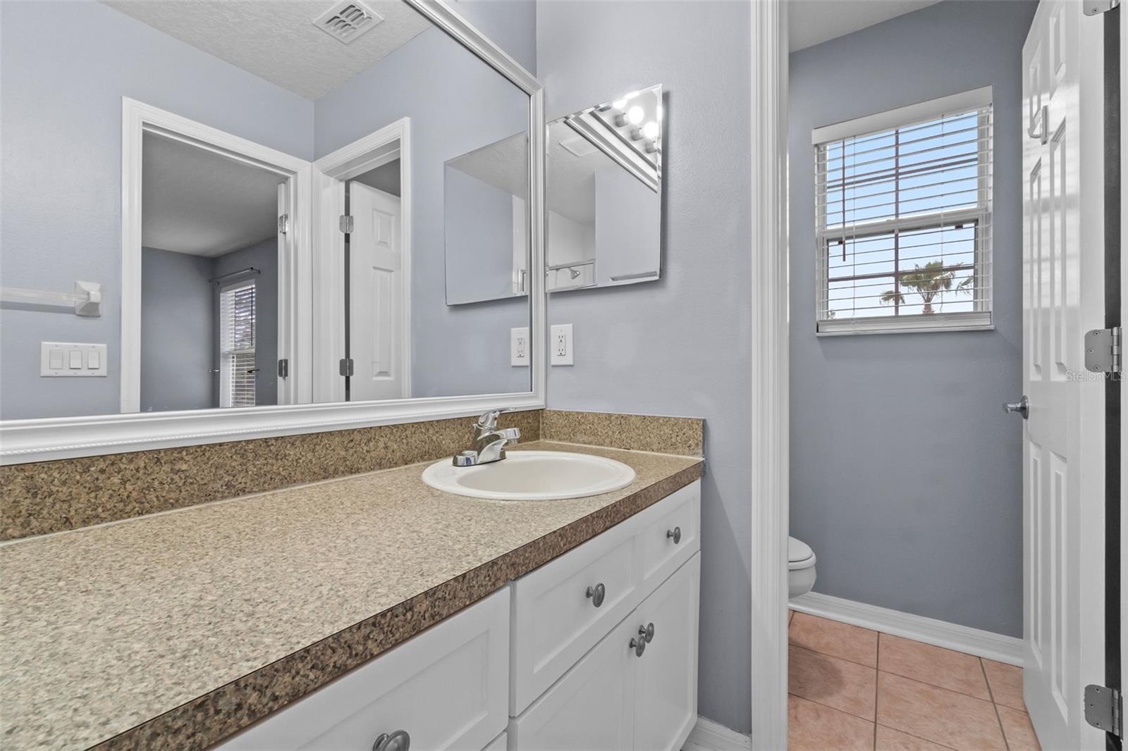 1236 S BEACH CIR, KISSIMMEE, FL, 34746