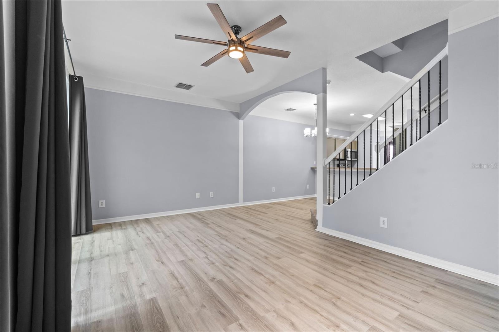 1236 S BEACH CIR, KISSIMMEE, FL, 34746