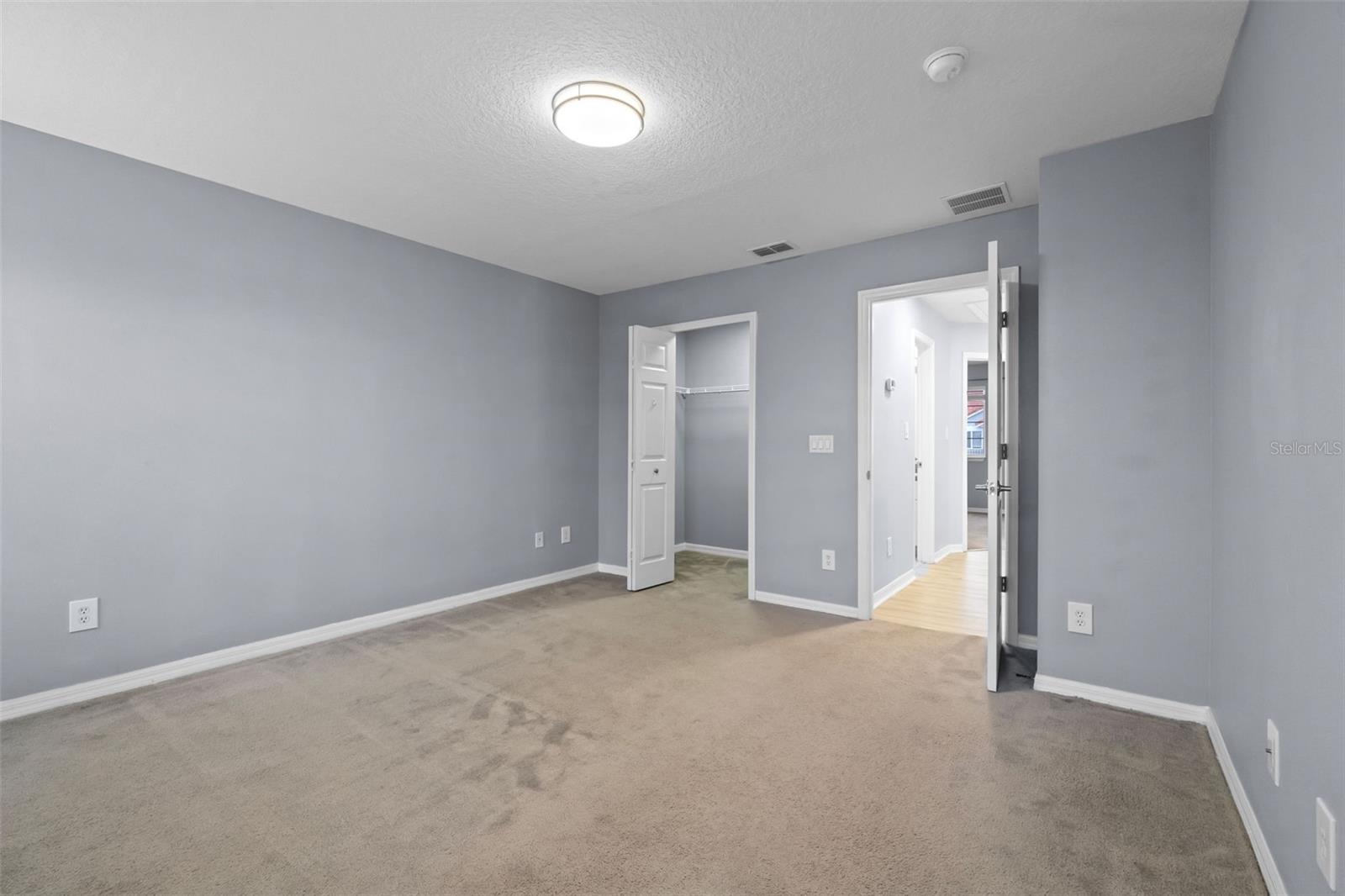 1236 S BEACH CIR, KISSIMMEE, FL, 34746