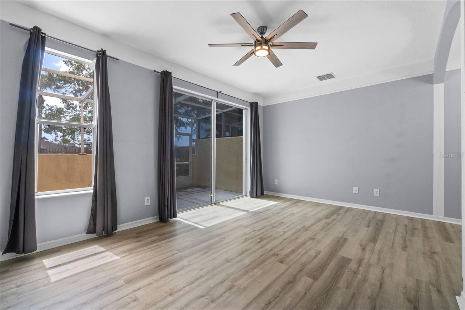 1236 S BEACH CIR, KISSIMMEE, FL, 34746