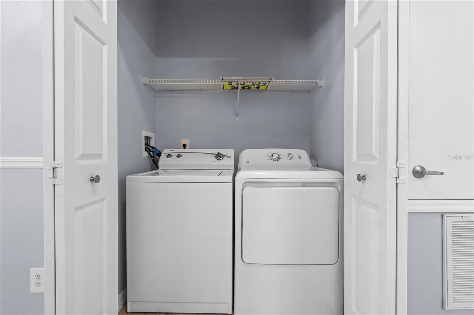 1236 S BEACH CIR, KISSIMMEE, FL, 34746