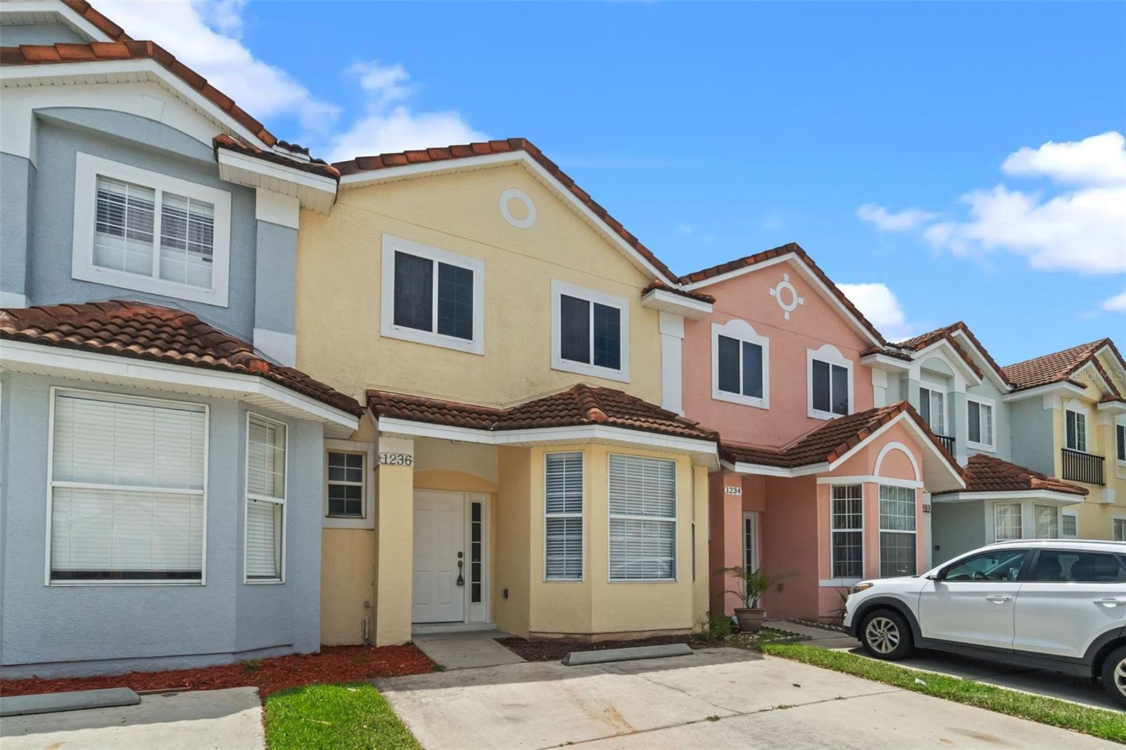 1236 S BEACH CIR, KISSIMMEE, FL, 34746