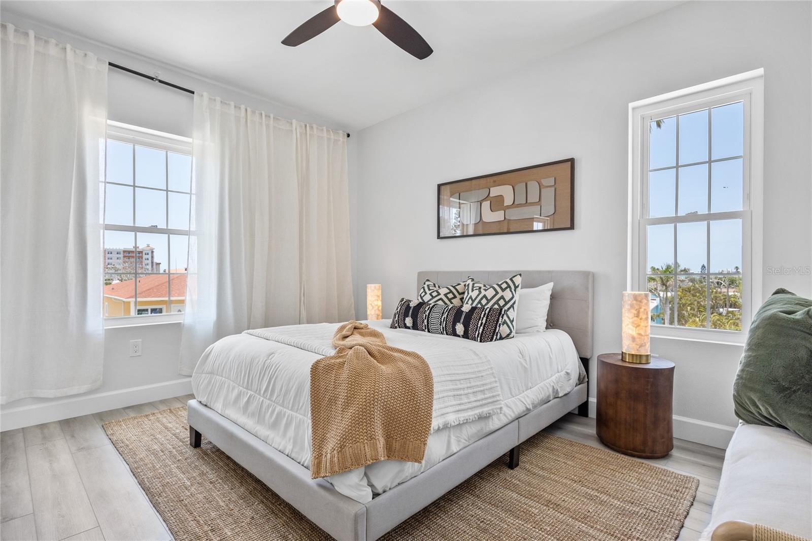 13117 4TH ST E, MADEIRA BEACH, FL, 33708