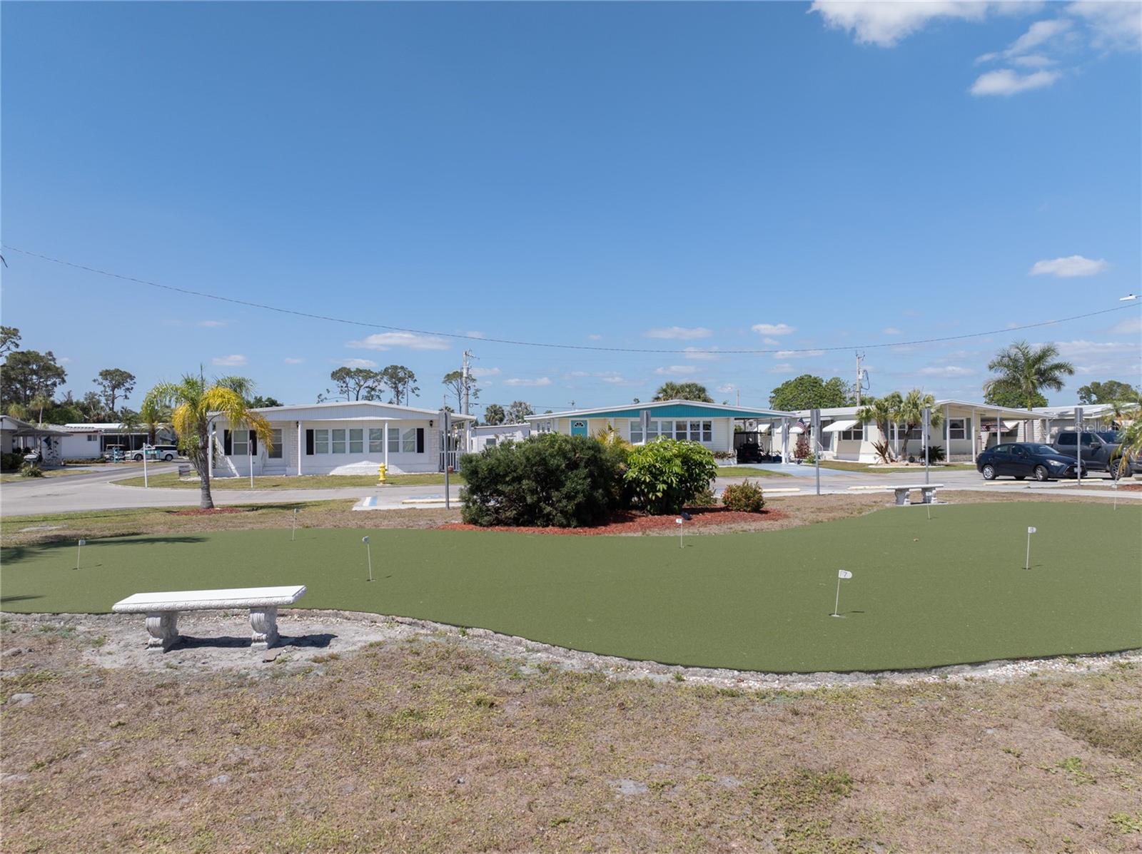 201 CARRIAGE LN, NORTH FORT MYERS, FL, 33917