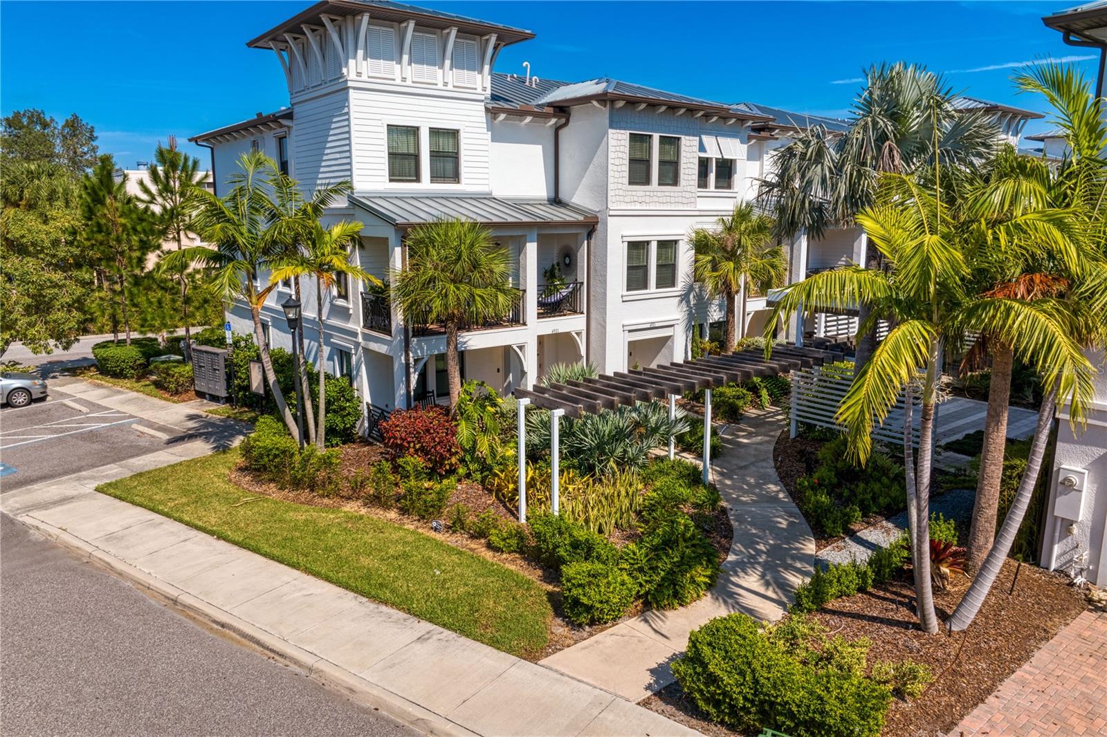 4921 W PAUL AVE #6, TAMPA, FL, 33611