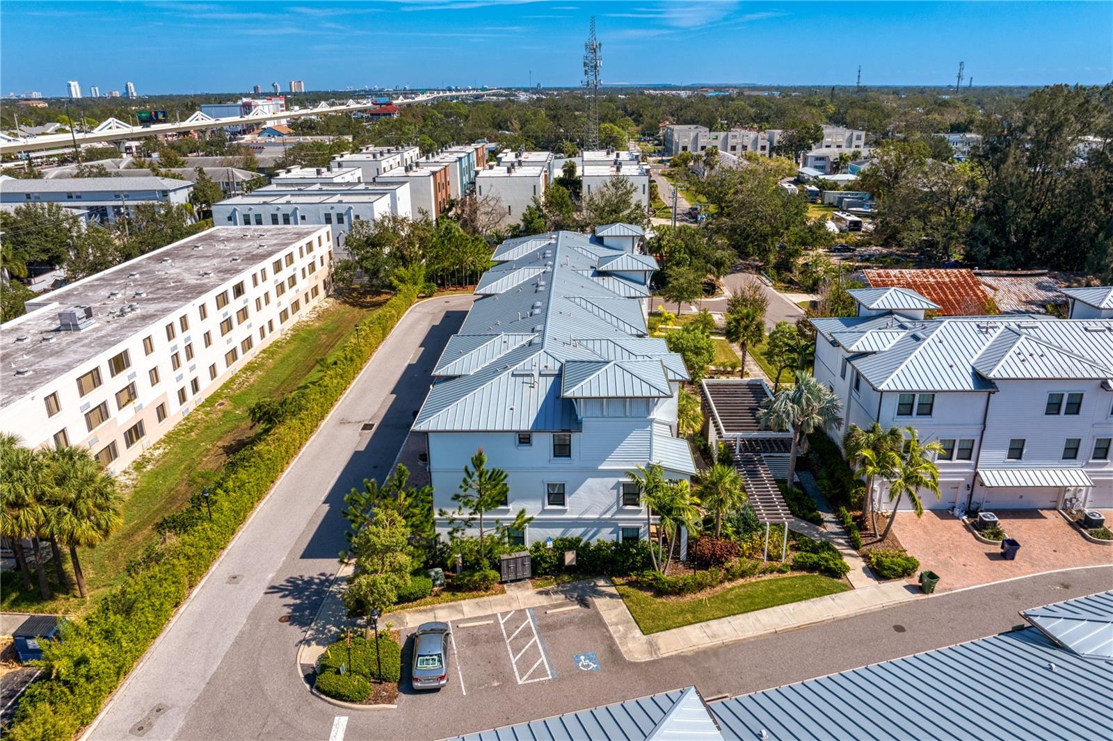 4921 W PAUL AVE #6, TAMPA, FL, 33611