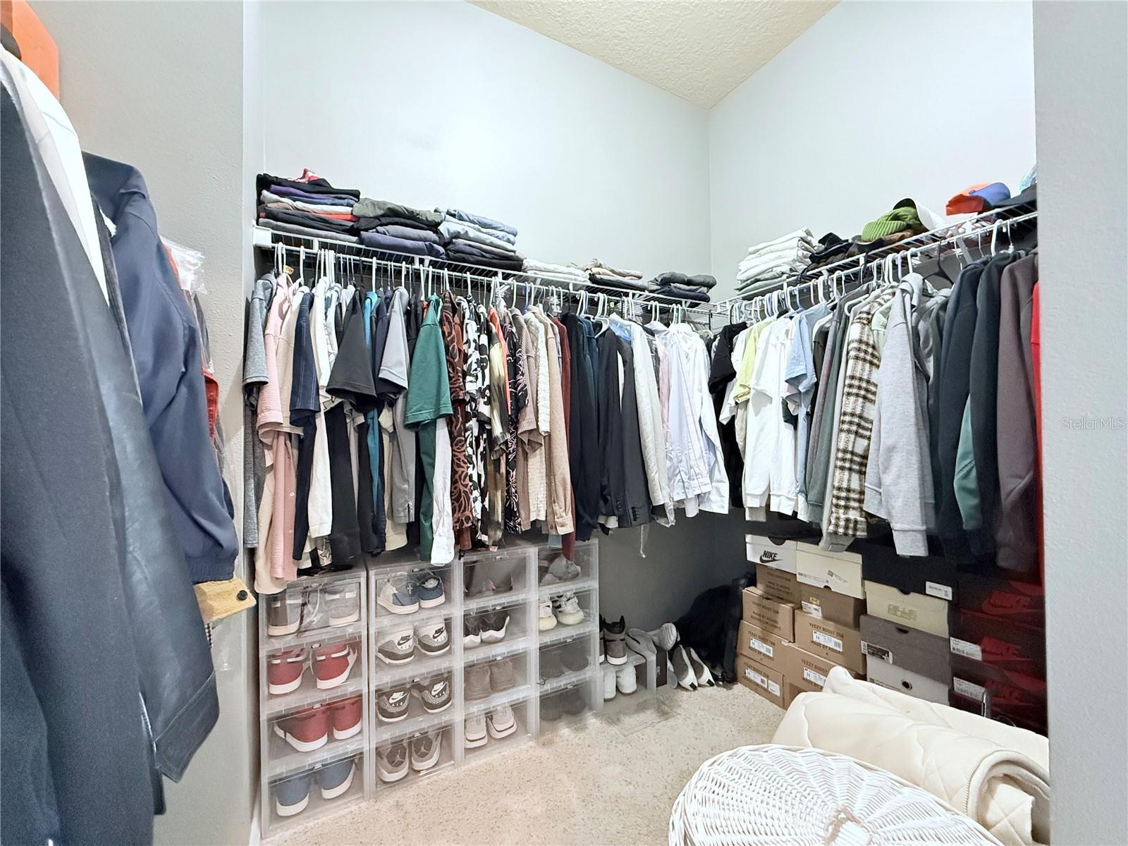 7556 TAMARIND AVE, TAMPA, FL, 33625