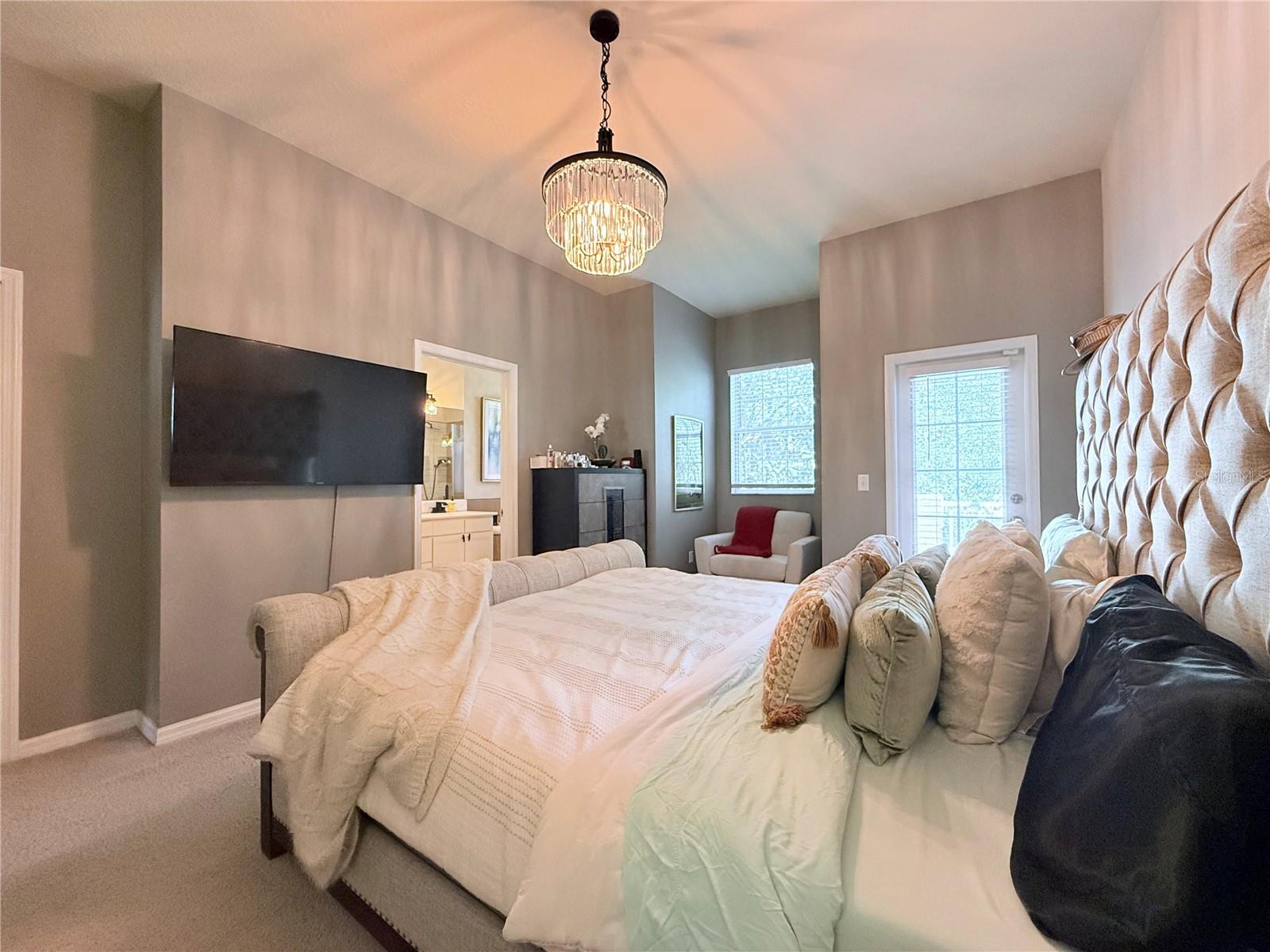 7556 TAMARIND AVE, TAMPA, FL, 33625