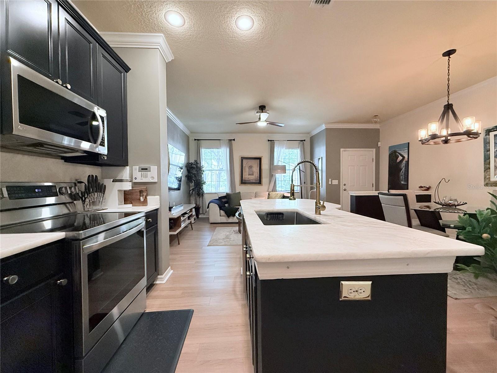 7556 TAMARIND AVE, TAMPA, FL, 33625