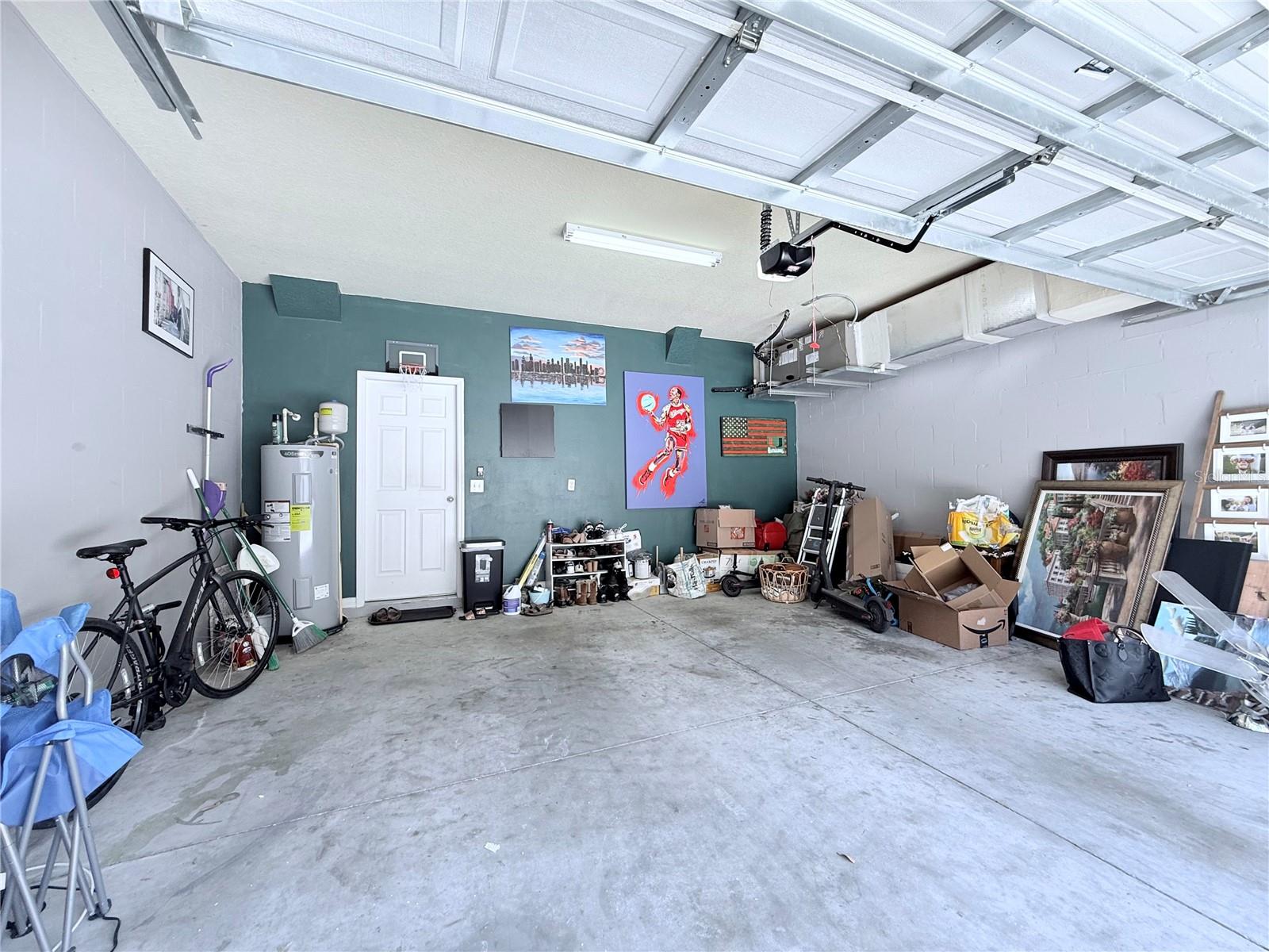 7556 TAMARIND AVE, TAMPA, FL, 33625