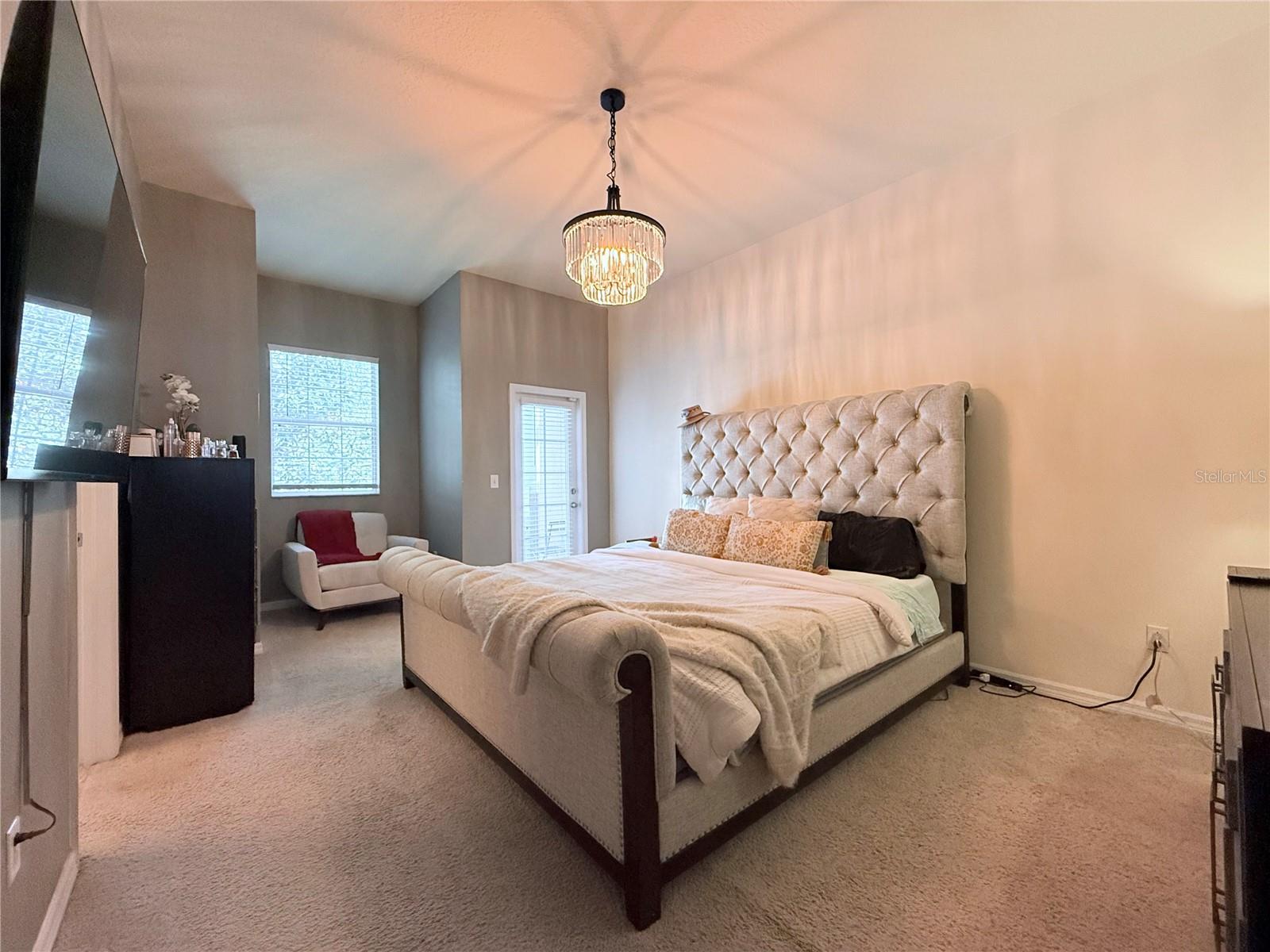 7556 TAMARIND AVE, TAMPA, FL, 33625