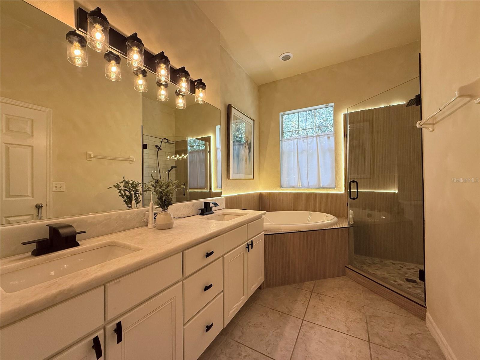 7556 TAMARIND AVE, TAMPA, FL, 33625