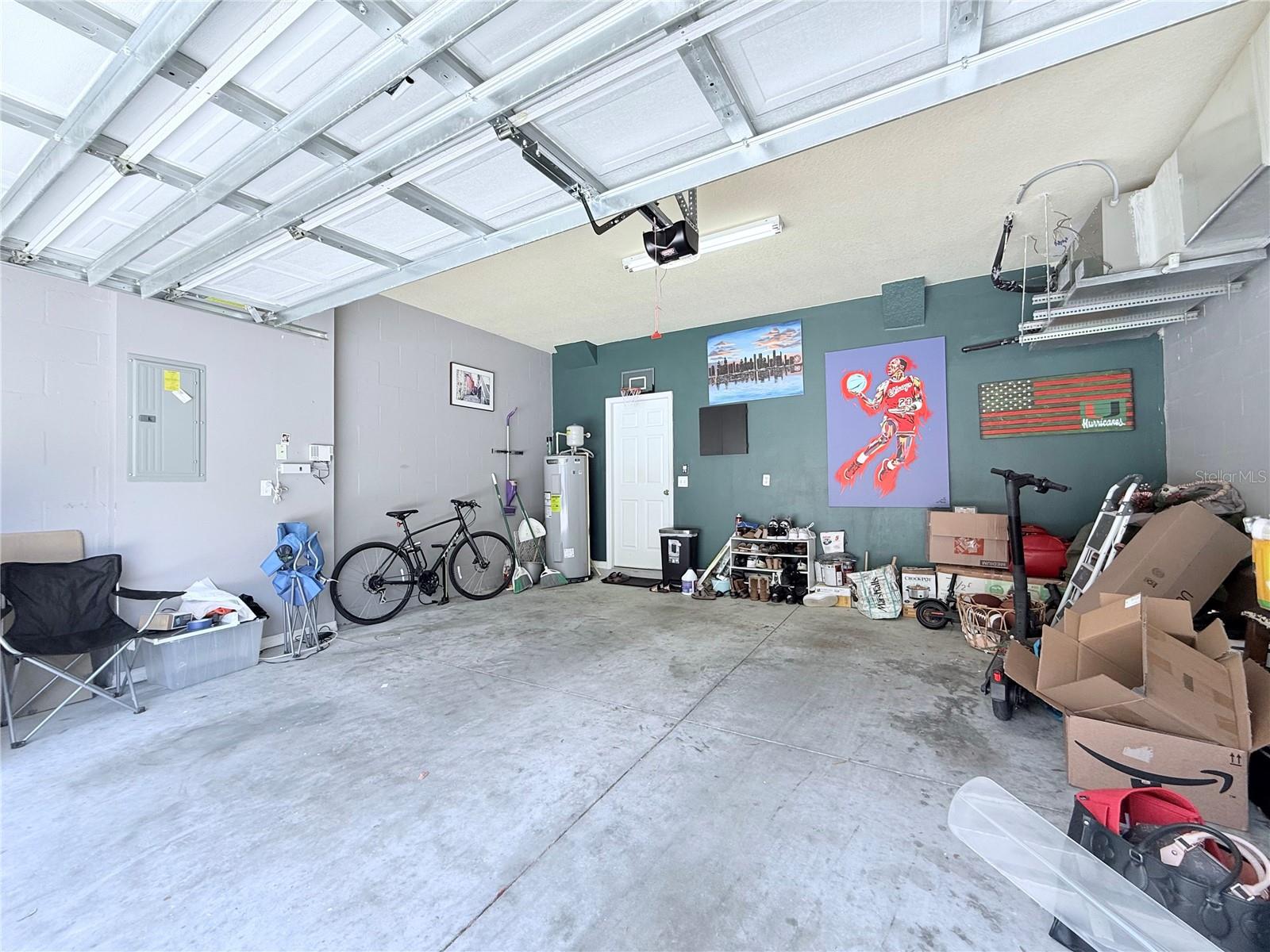 7556 TAMARIND AVE, TAMPA, FL, 33625