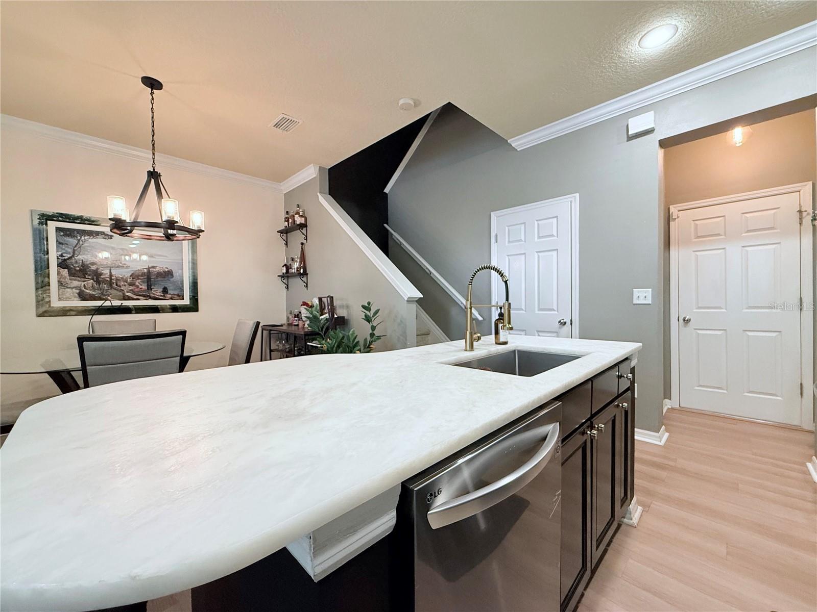 7556 TAMARIND AVE, TAMPA, FL, 33625